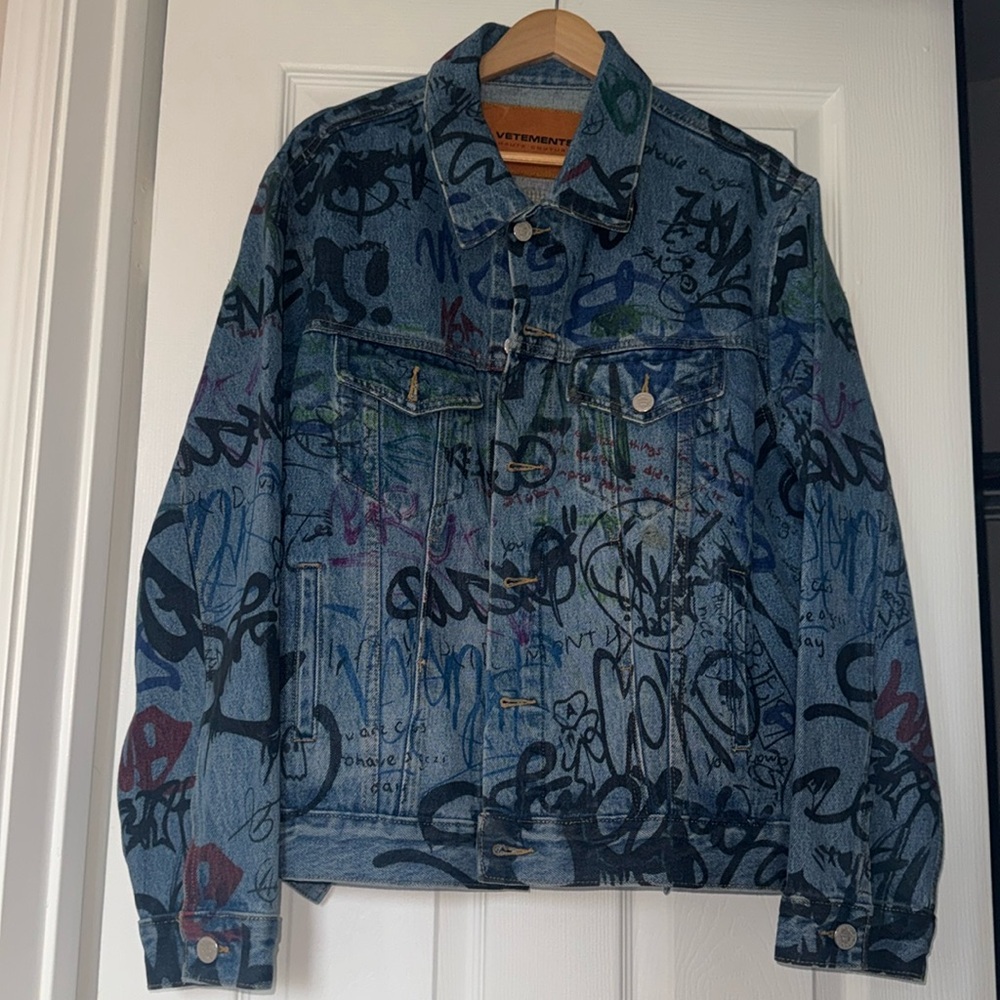 Vetements graffiti denim jacket